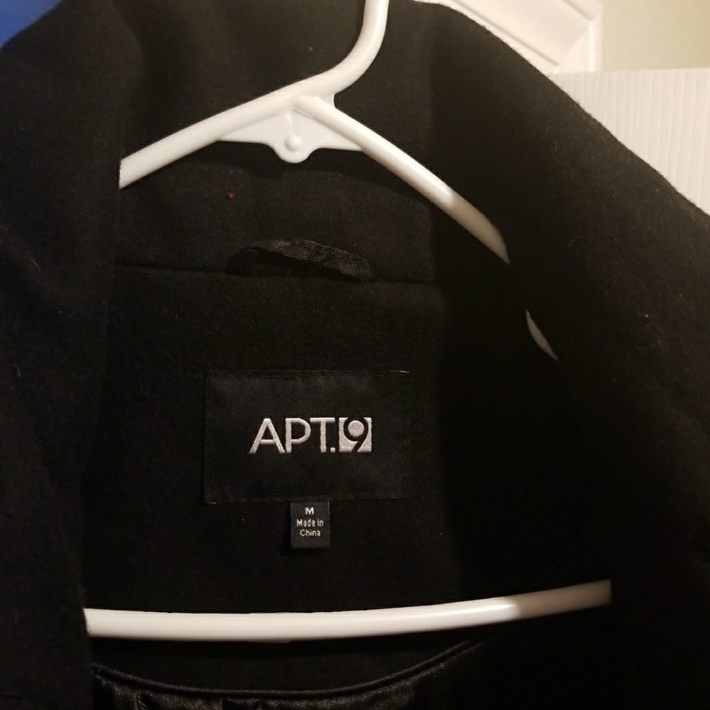 Jacket - Picture 2 of 6